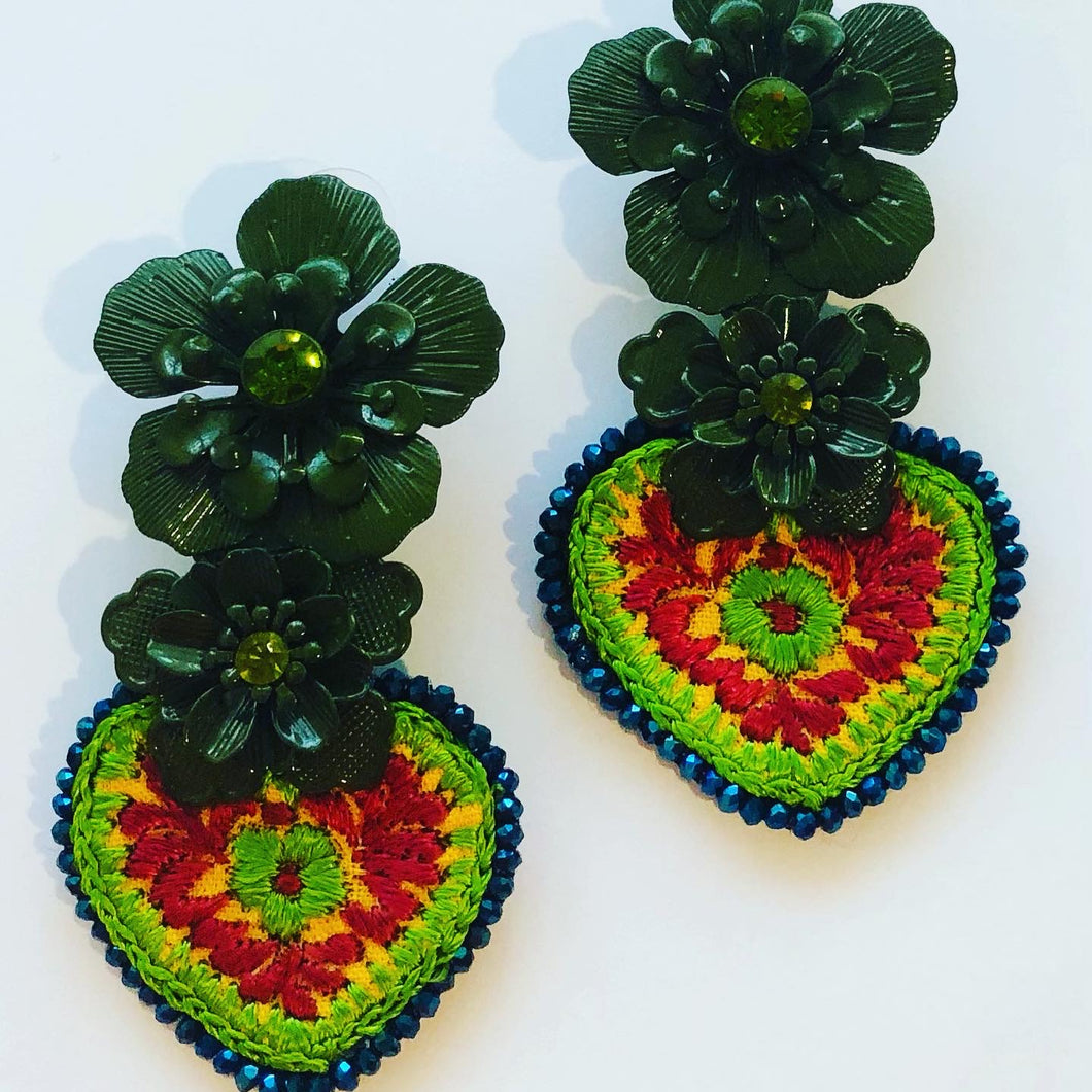 Earring two flowers